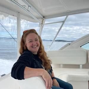 Meet your Posher, Lisa